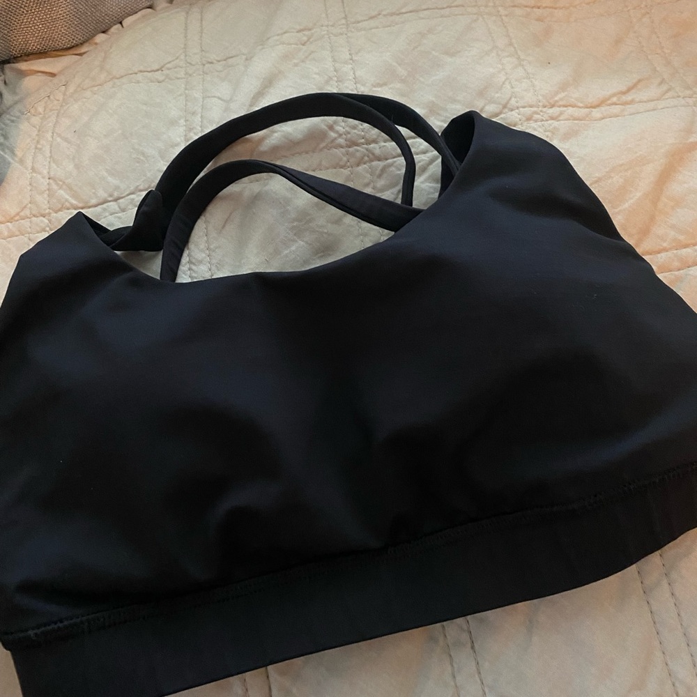 Lululemon sports bra